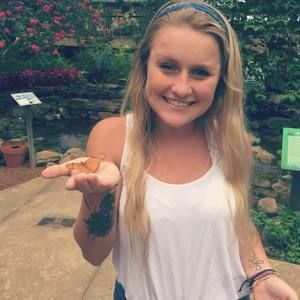 Meet your Posher, Ashley